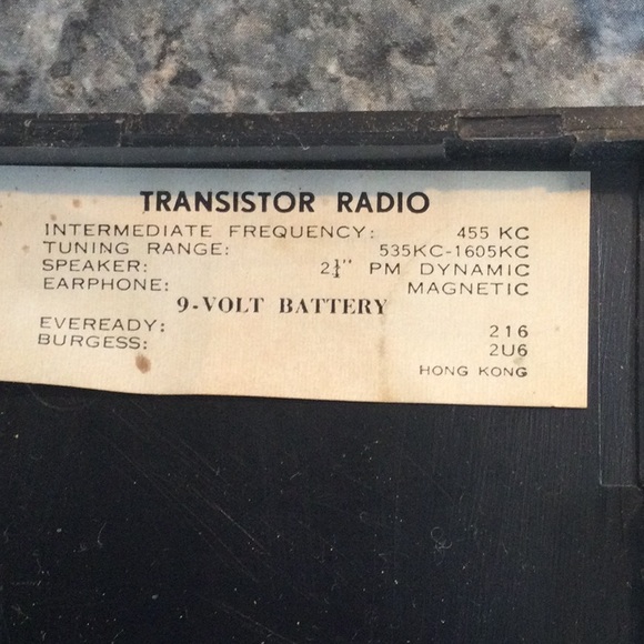 Vintage Falcon solid state 14 transistor pocket radio. 1960-70’s. Works. - Picture 8 of 8